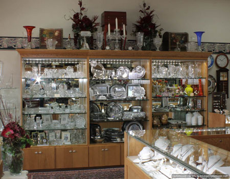 Gifts at KeepSakes Jewelry and Gifts